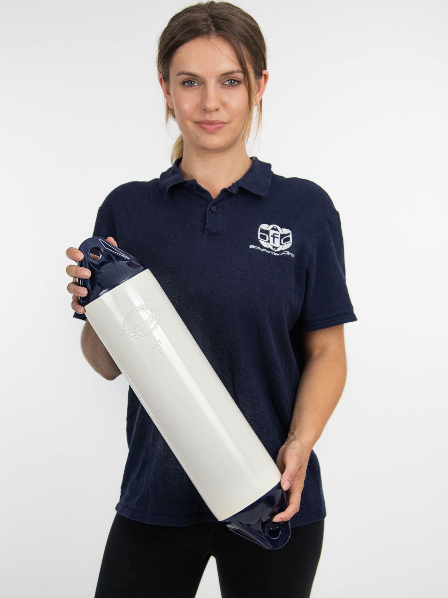 Polyform F01 Large Fender 560mm(L) x 130mm(D) - Image 2